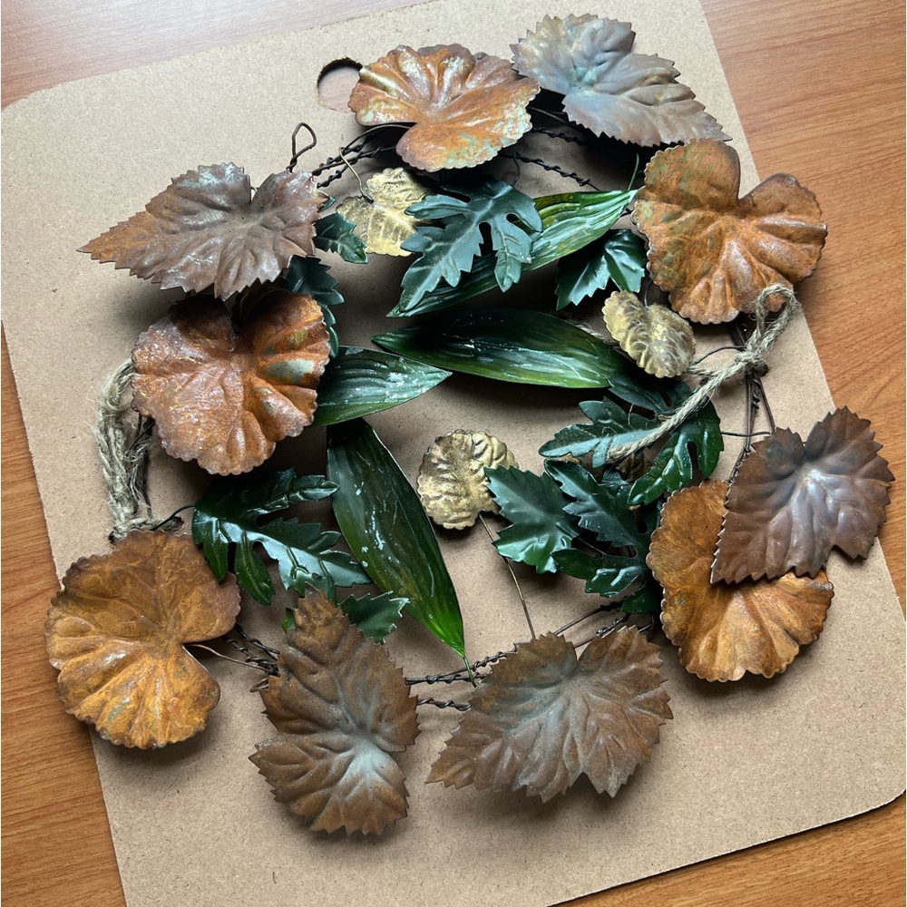 ANTHROPOLOGIE TERRAIN GARLAND